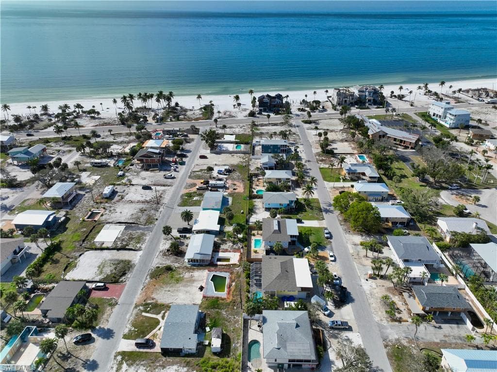 161 Hibiscus DR, FORT MYERS BEACH FL 33931-19