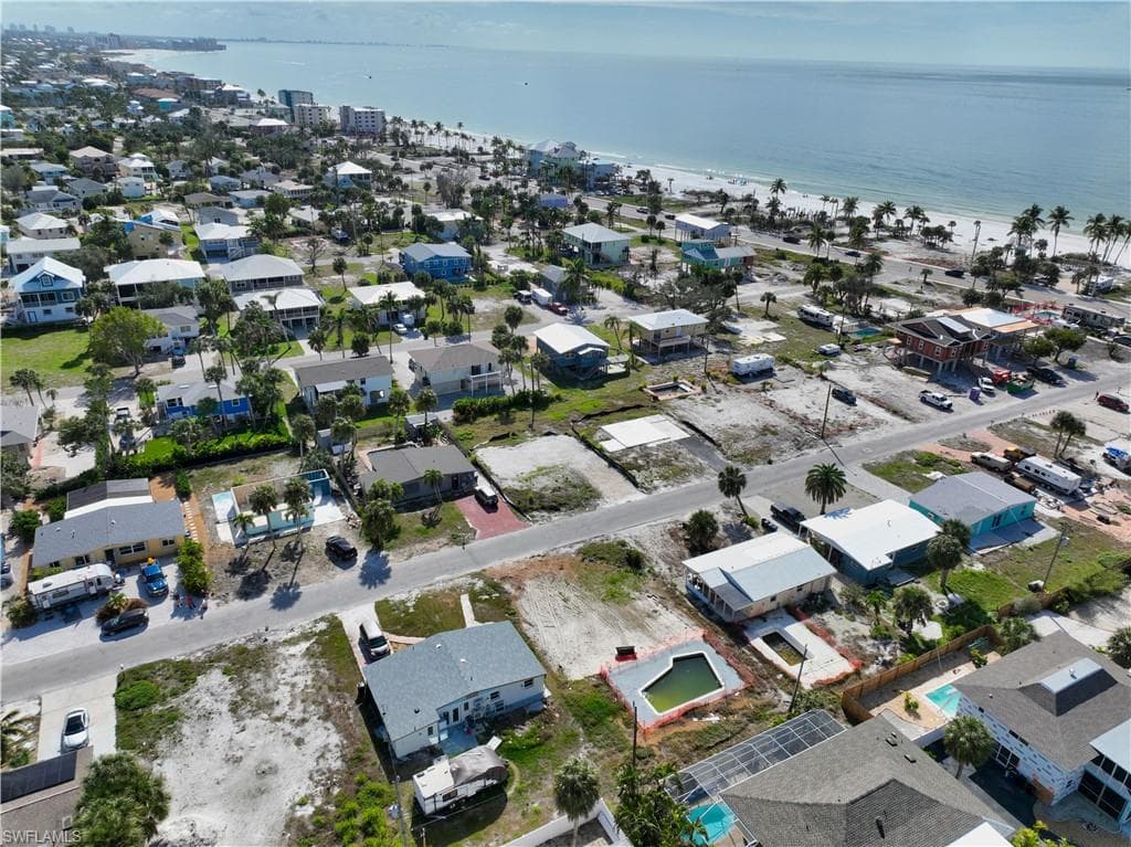 161 Hibiscus DR, FORT MYERS BEACH FL 33931-10