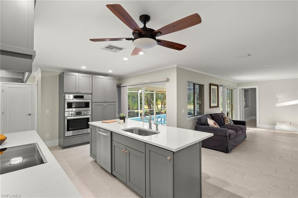 2347 Club House RD, NORTH FORT MYERS FL 33917-6