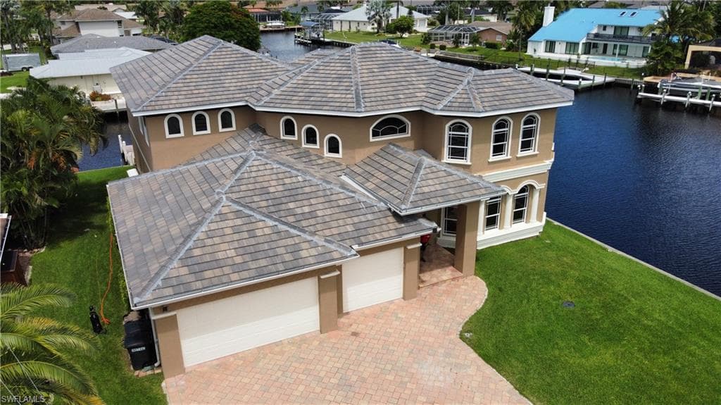 2347 Club House RD, NORTH FORT MYERS FL 33917-35