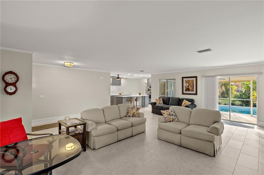 2347 Club House RD, NORTH FORT MYERS FL 33917-4