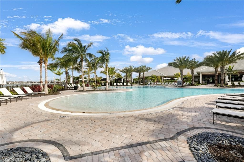 11821 Venetian Lagoon DR # 104, FORT MYERS FL 33913-33