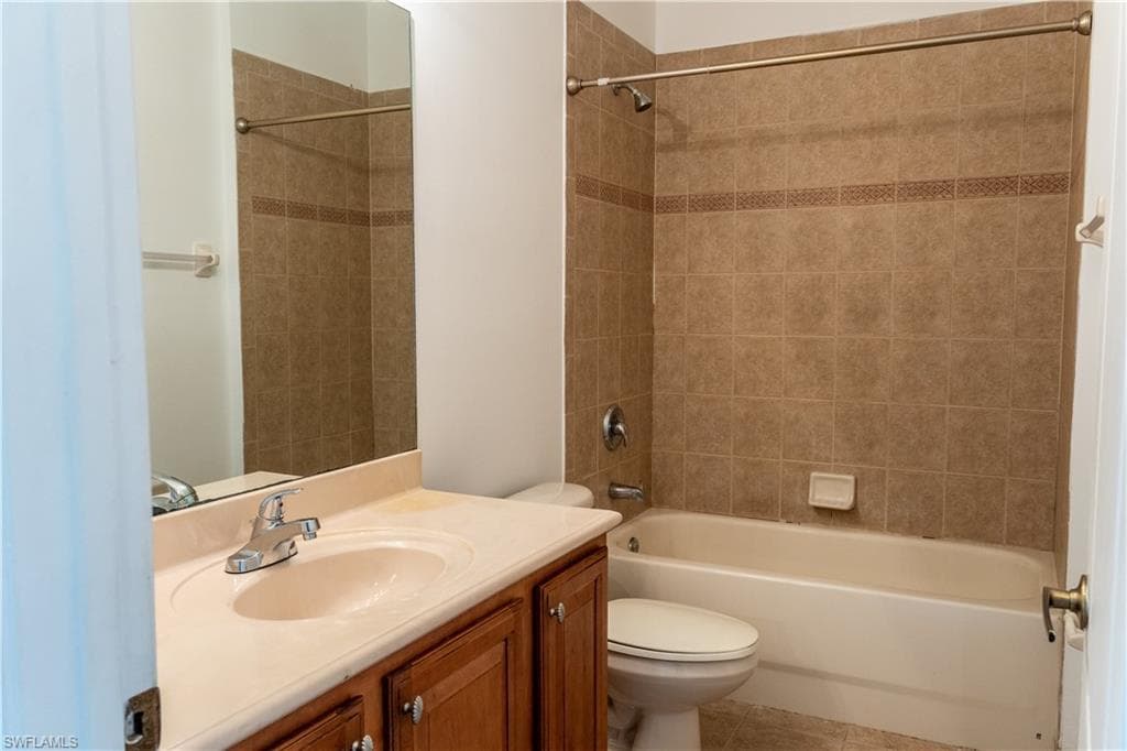 7029 Ambrosia LN # 604, NAPLES FL 34119-4