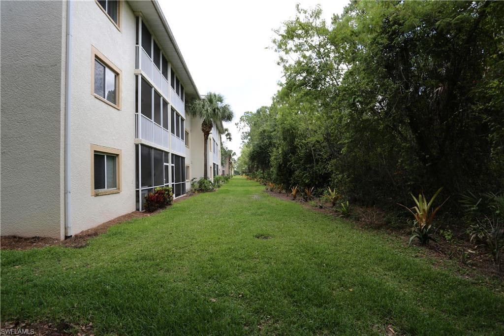 7811 Regal Heron CIR # 204, NAPLES FL 34104-33