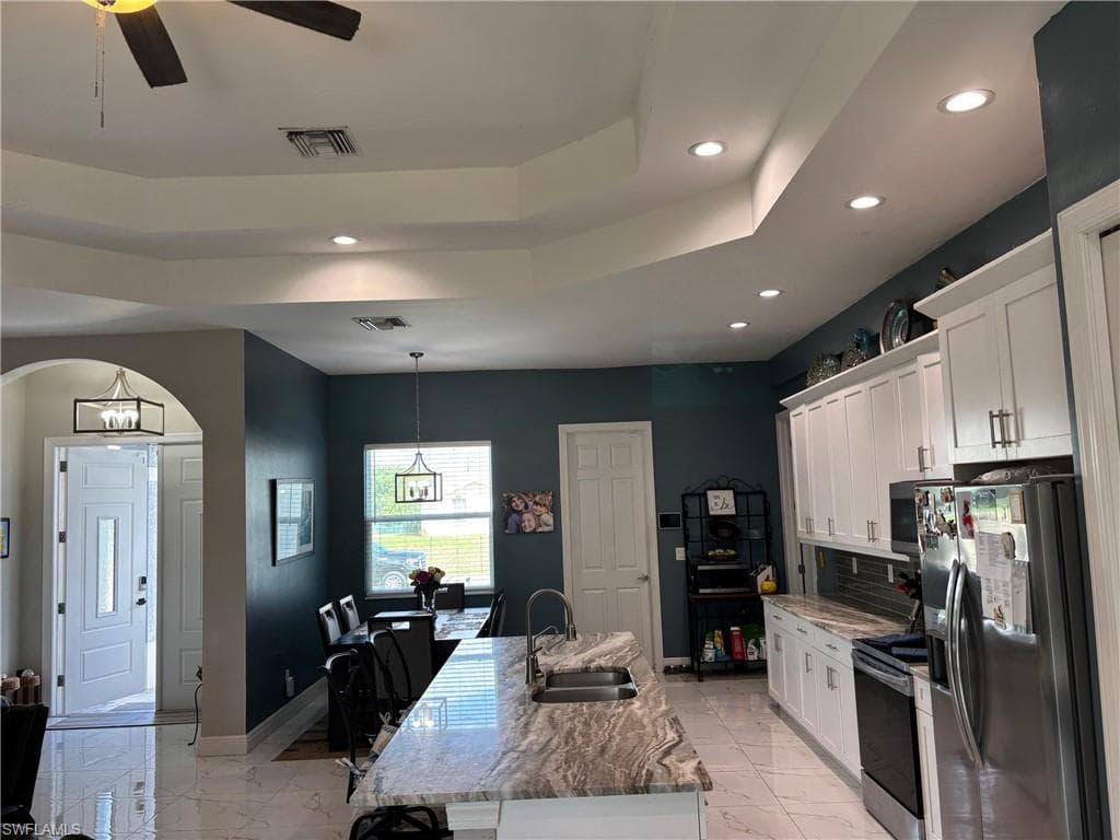 2919 7th ST SW, LEHIGH ACRES FL 33976-9