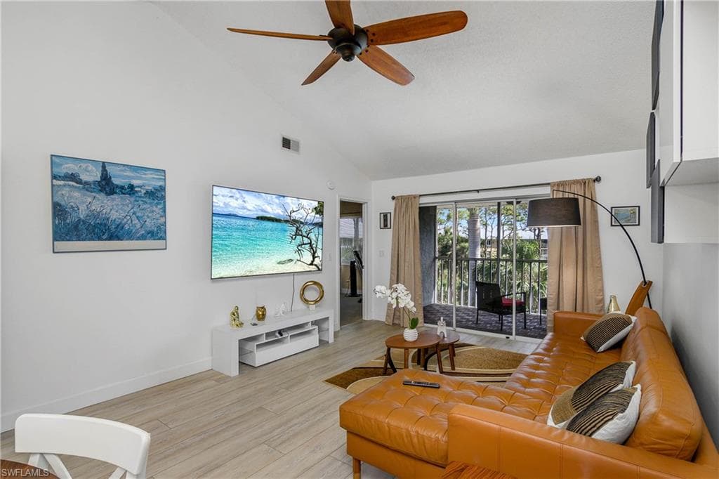 3012 Sandpiper Bay CIR # D301, NAPLES FL 34112-15