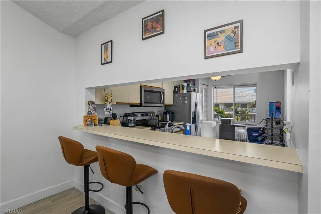 3012 Sandpiper Bay CIR # D301, NAPLES FL 34112-23