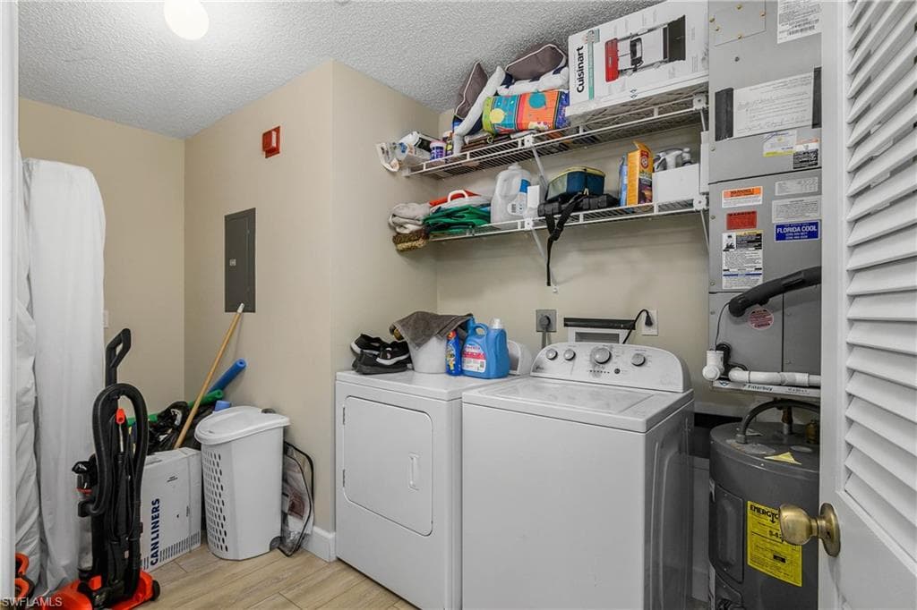 3012 Sandpiper Bay CIR # D301, NAPLES FL 34112-48