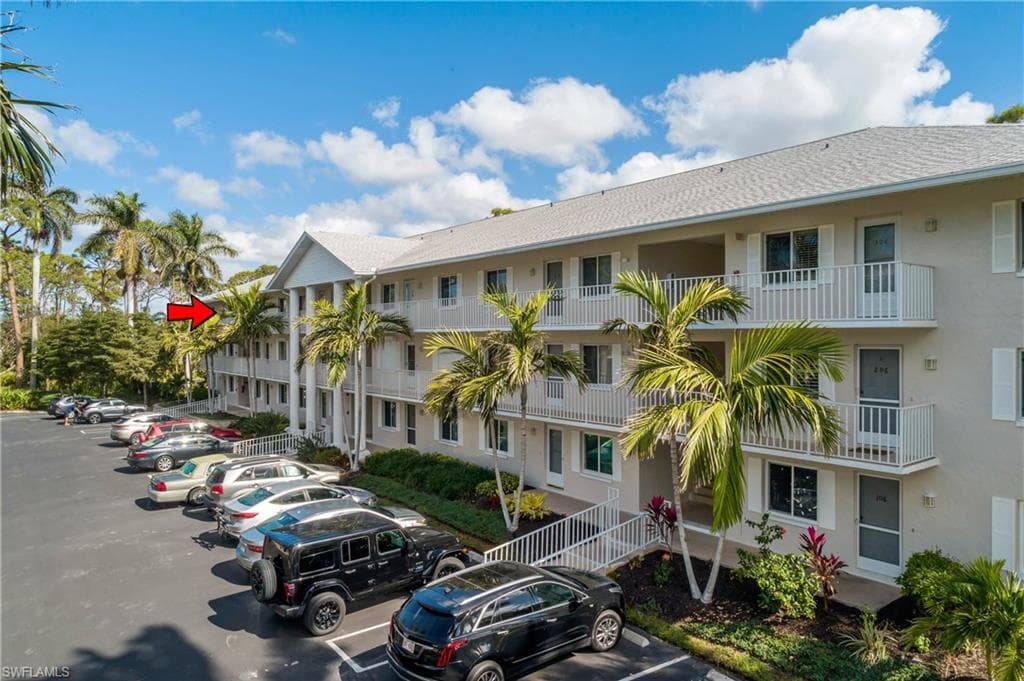 3012 Sandpiper Bay CIR # D301, NAPLES FL 34112-13