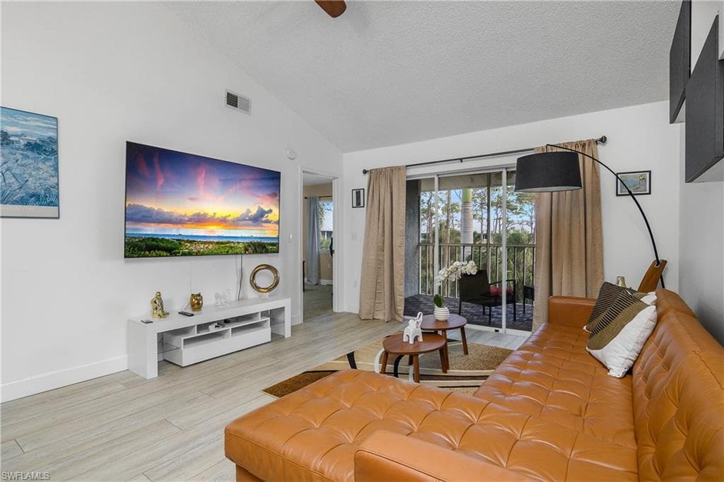 3012 Sandpiper Bay CIR # D301, NAPLES FL 34112-17