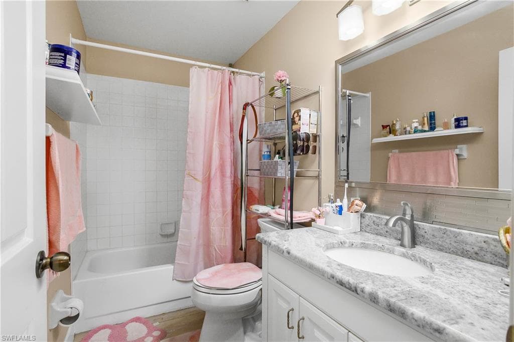 3012 Sandpiper Bay CIR # D301, NAPLES FL 34112-36