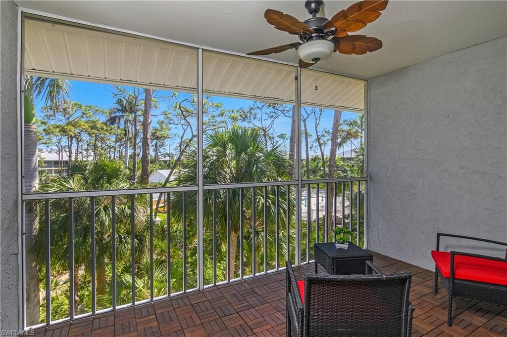 3012 Sandpiper Bay CIR # D301, NAPLES FL 34112-43