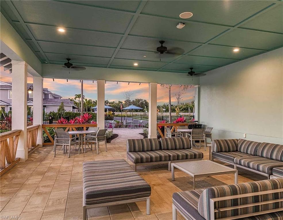 4688 Arboretum CIR # 101, NAPLES FL 34112-23