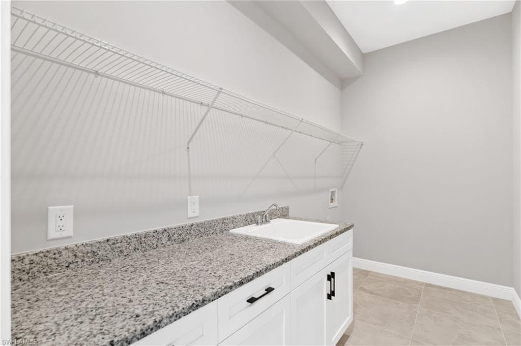 5306 Cobalt CT, CAPE CORAL FL 33904-44