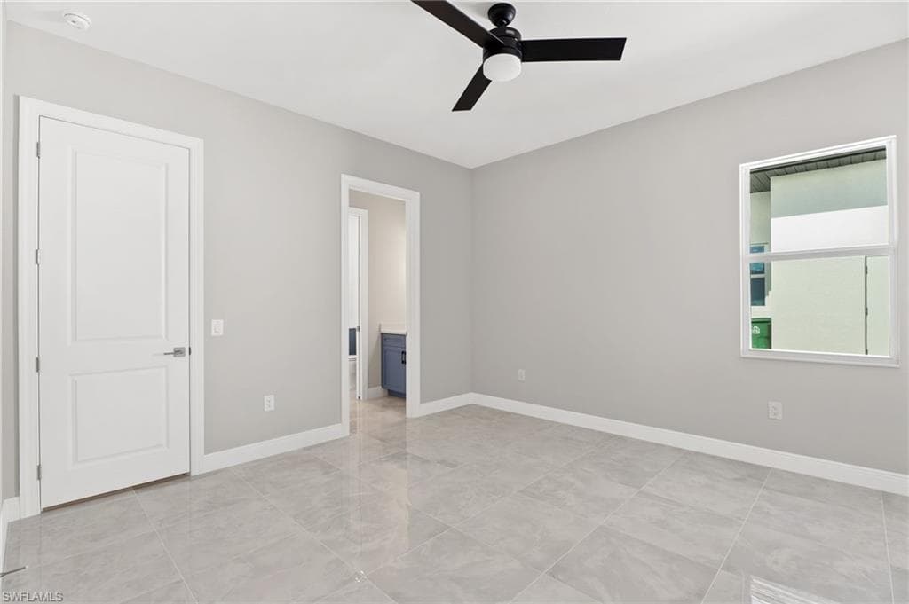 5306 Cobalt CT, CAPE CORAL FL 33904-30