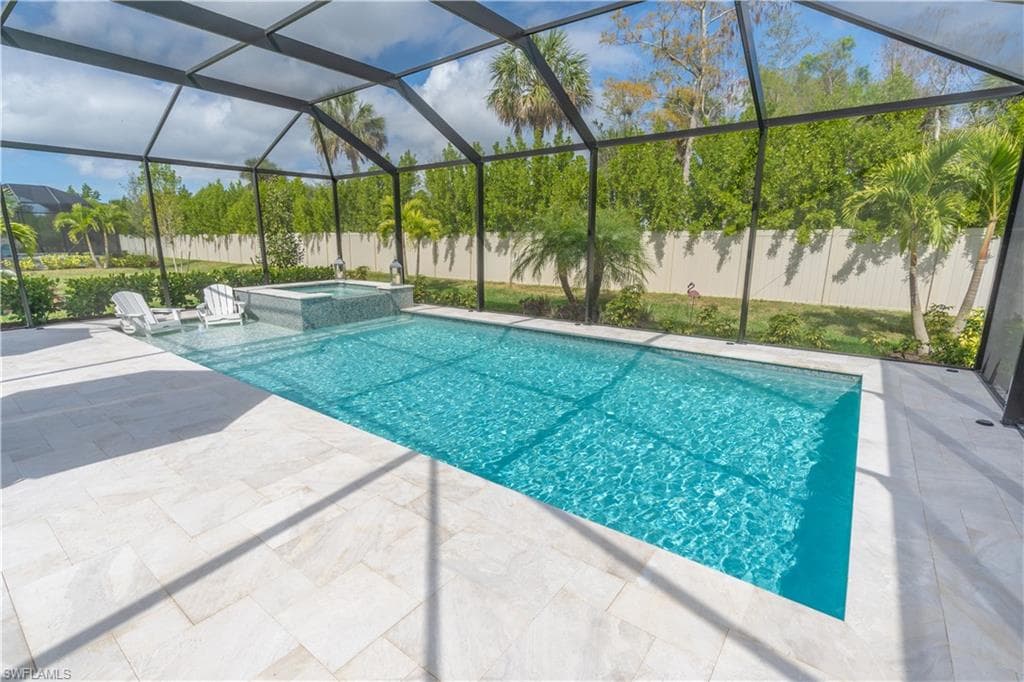461 Kamari CV, NAPLES FL 34114-46