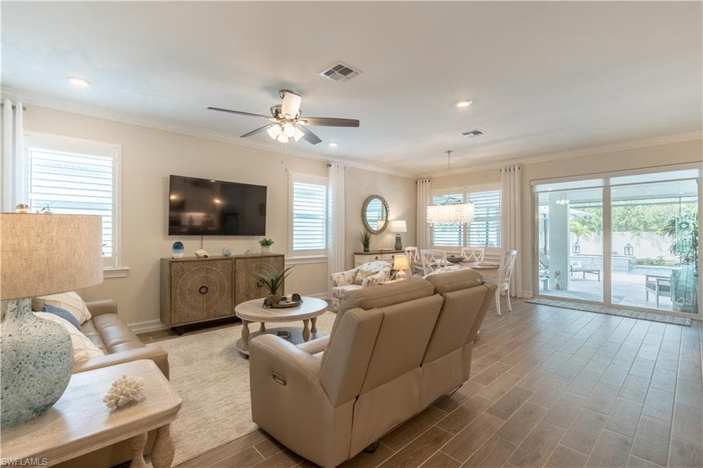 461 Kamari CV, NAPLES FL 34114-17