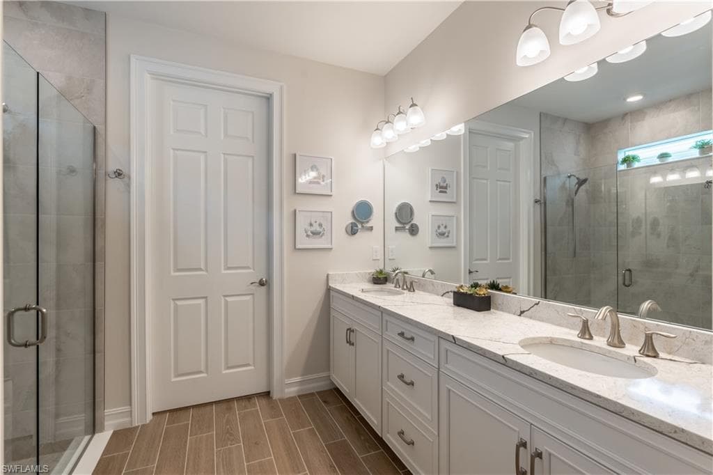 461 Kamari CV, NAPLES FL 34114-28