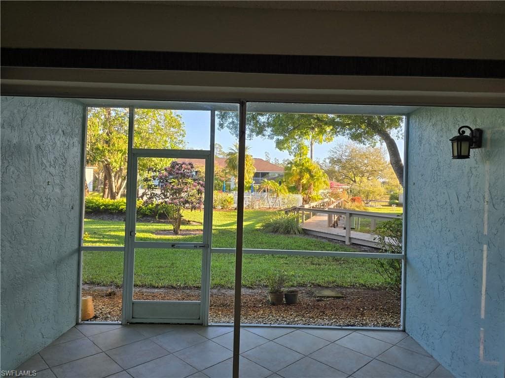 5737 Whitaker RD # C104, NAPLES FL 34112-26