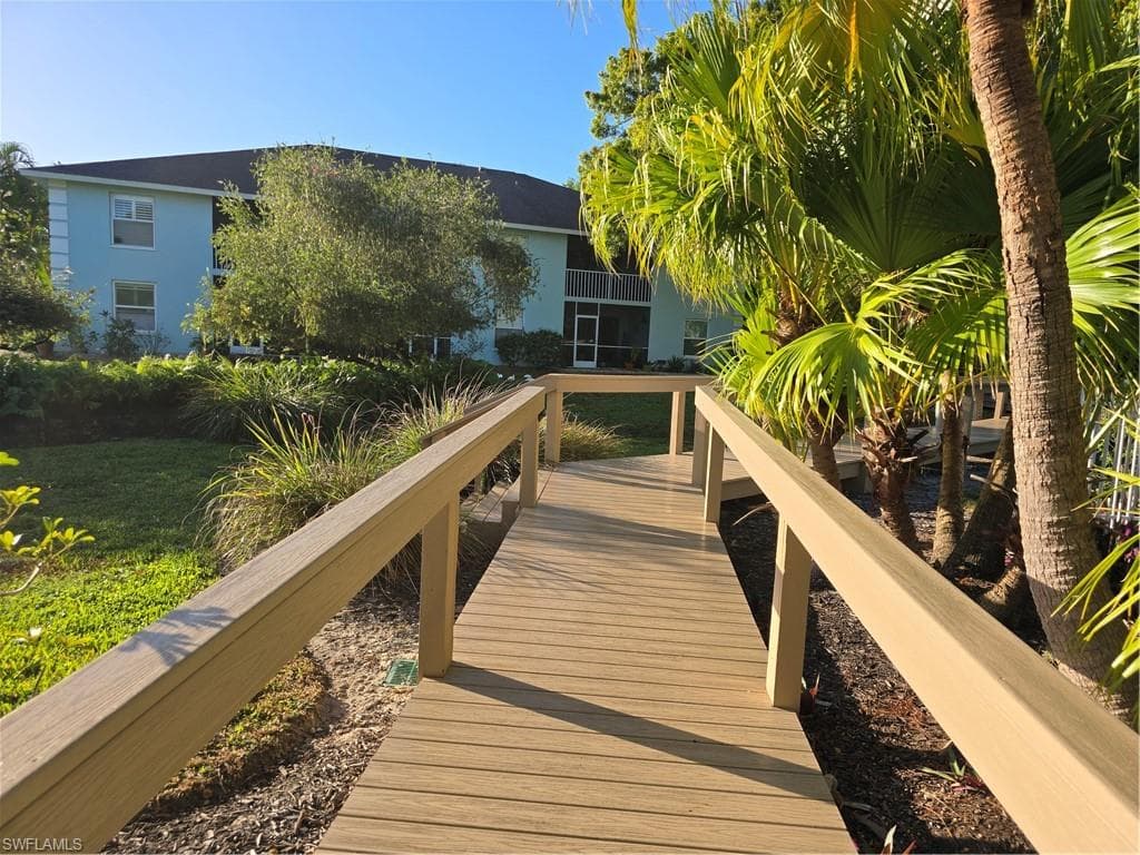 5737 Whitaker RD # C104, NAPLES FL 34112-31