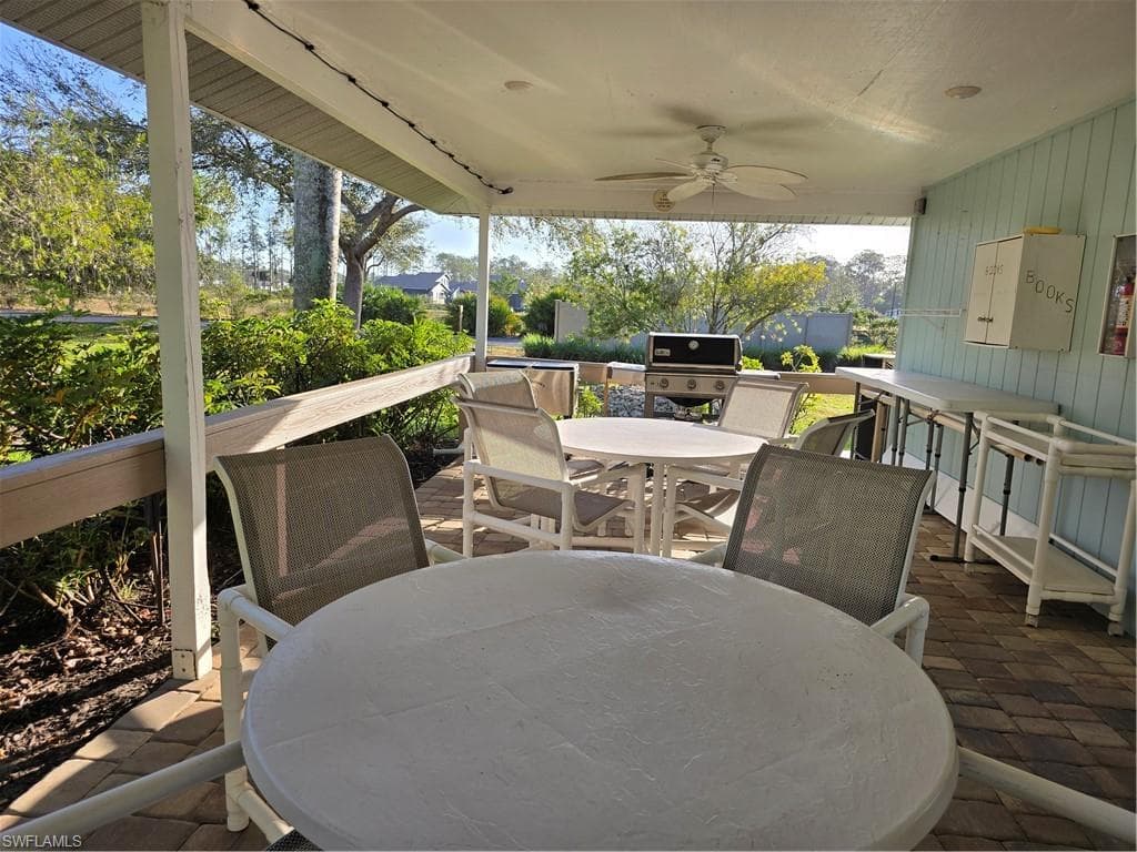 5737 Whitaker RD # C104, NAPLES FL 34112-32