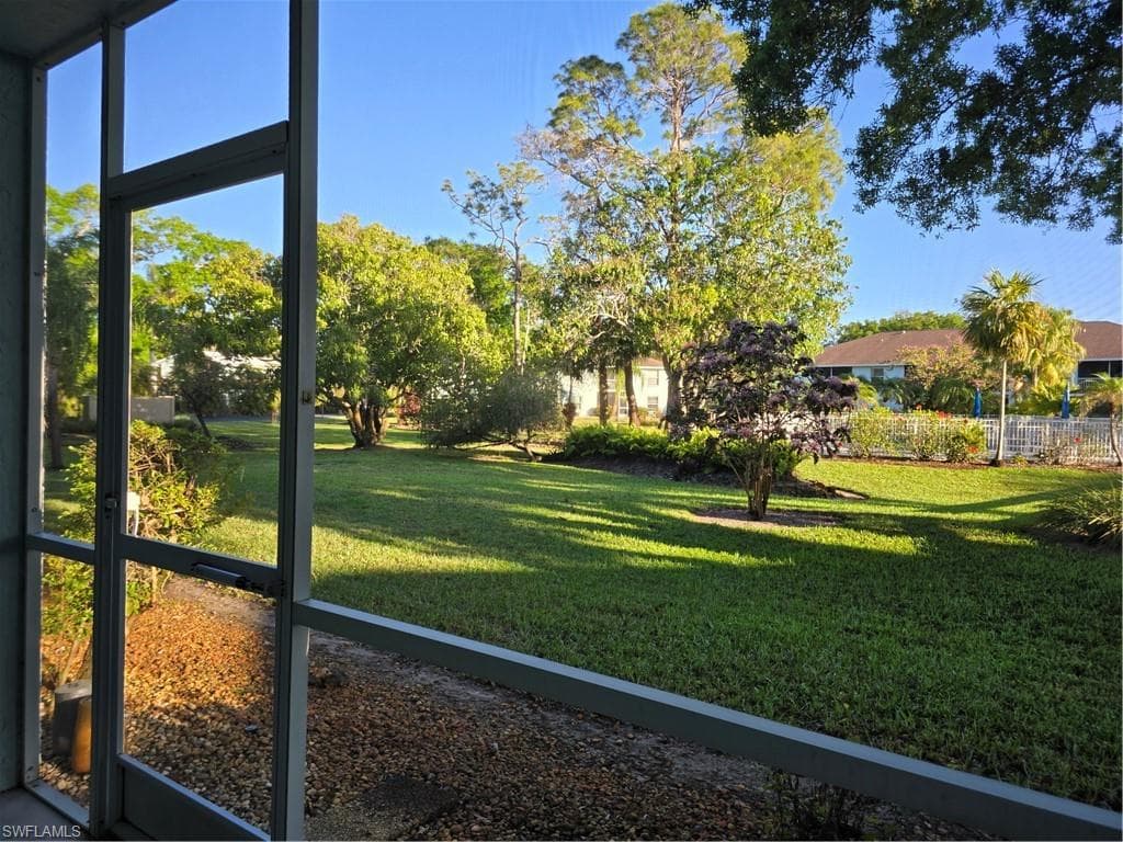 5737 Whitaker RD # C104, NAPLES FL 34112-28