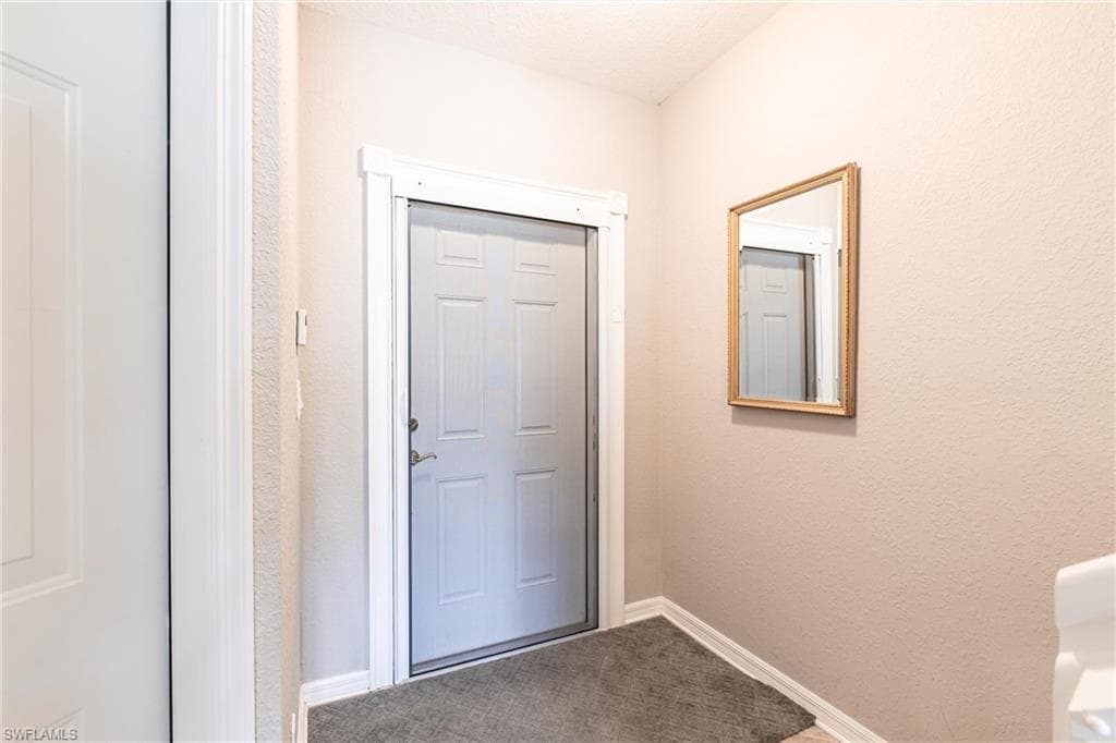 8600 Athena CT, LEHIGH ACRES FL 33971-2