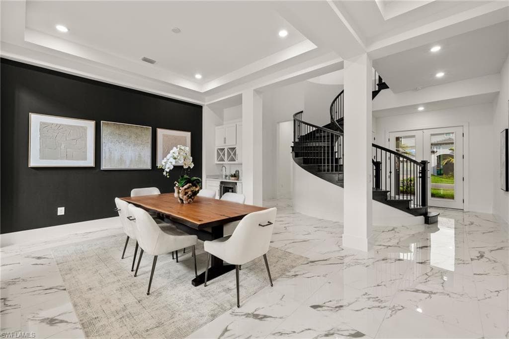 16153 Verilyn CIR, NAPLES FL 34110-19