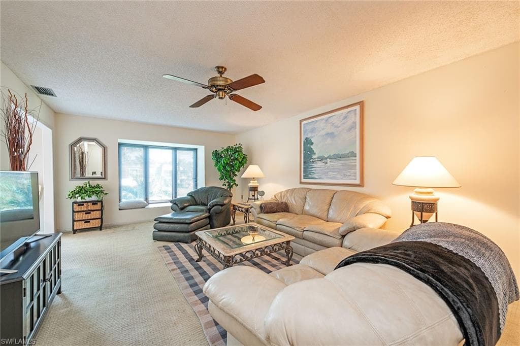 423 Meadowlark LN # 423B, NAPLES FL 34105-1