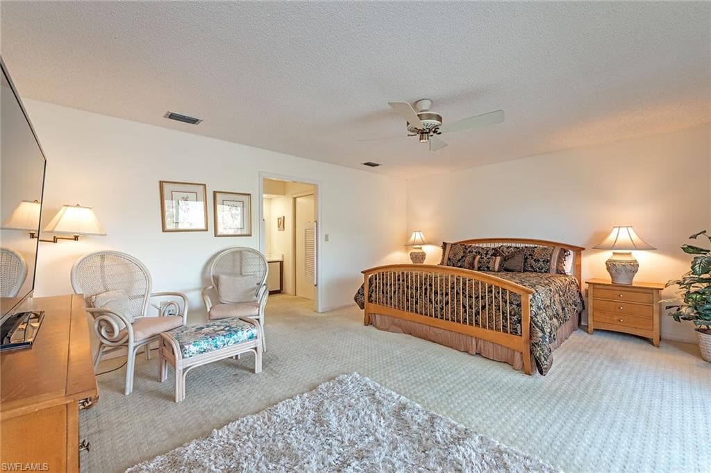 423 Meadowlark LN # 423B, NAPLES FL 34105-5