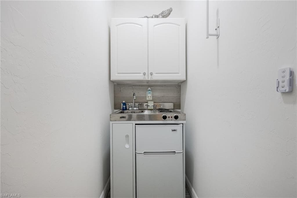 15136 Portside DR, FORT MYERS FL 33908-25