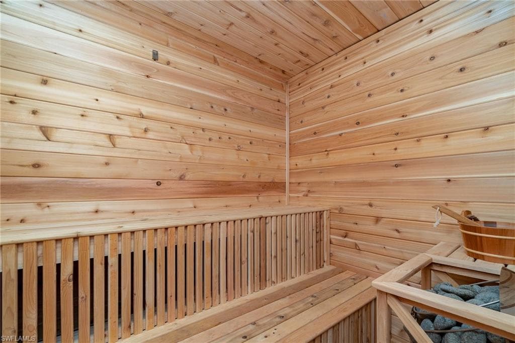 3490 N Key DR # 218, NORTH FORT MYERS FL 33903-24