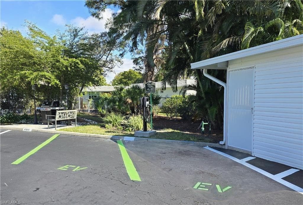 91 Georgetown BLVD # 91, NAPLES FL 34112-18