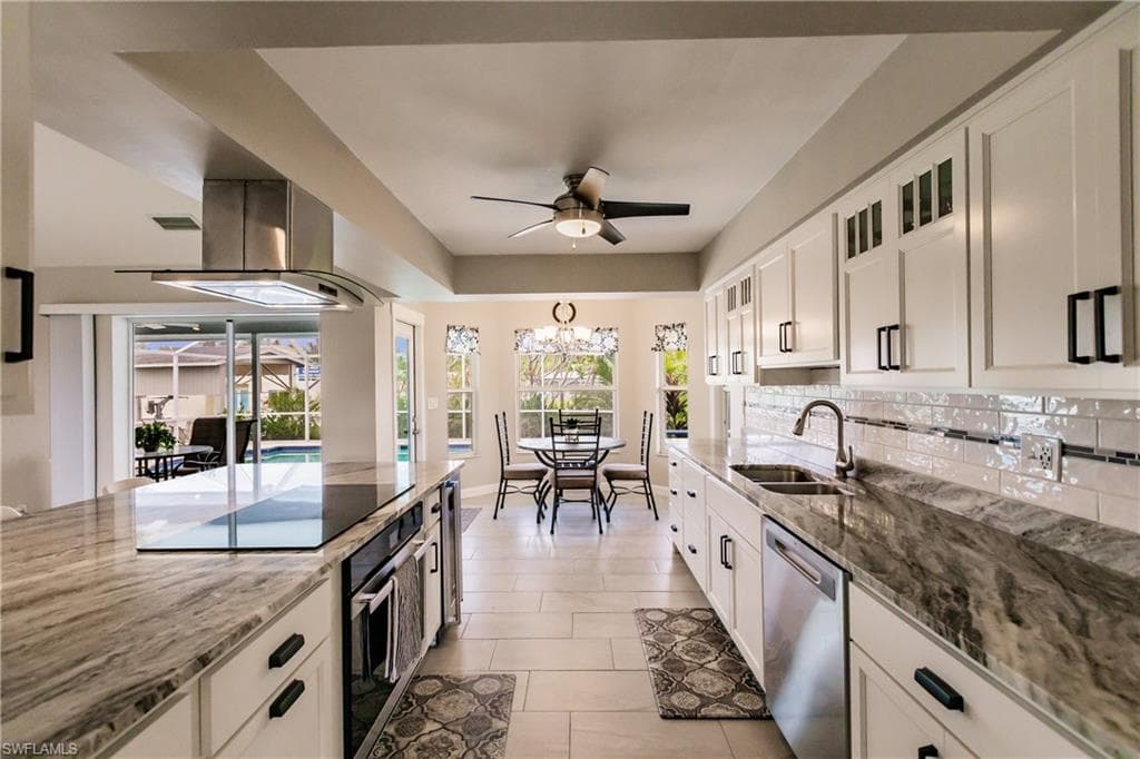 330 Bamboo DR, NORTH FORT MYERS FL 33917-11