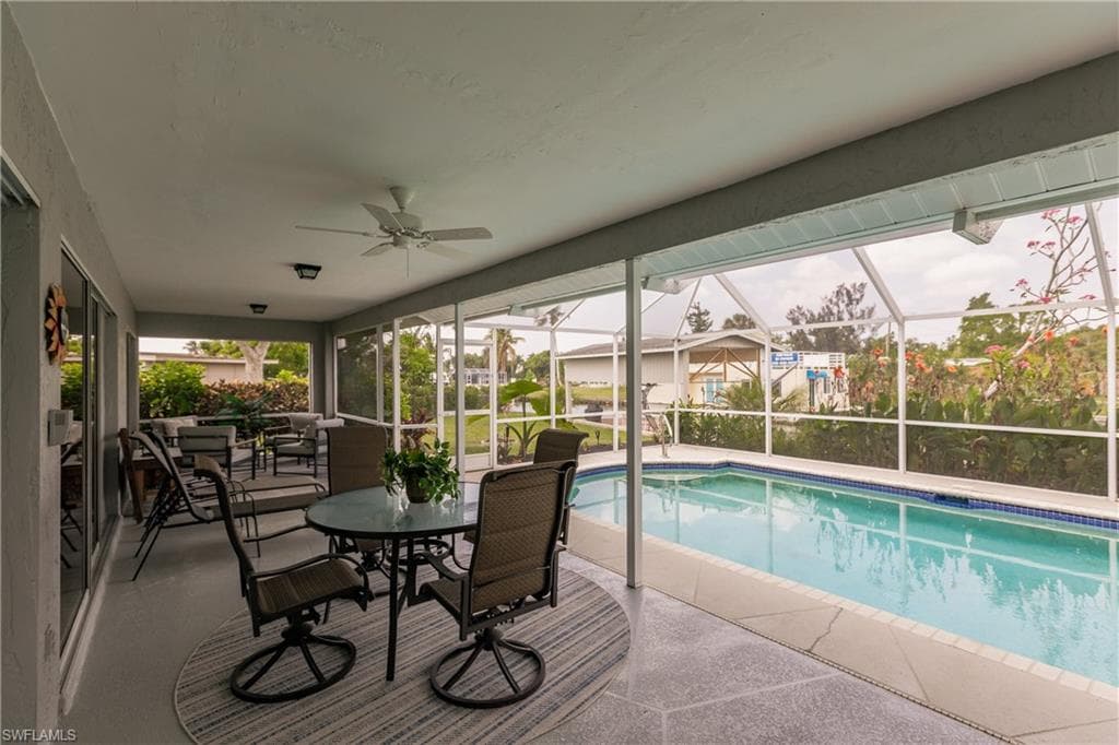330 Bamboo DR, NORTH FORT MYERS FL 33917-29
