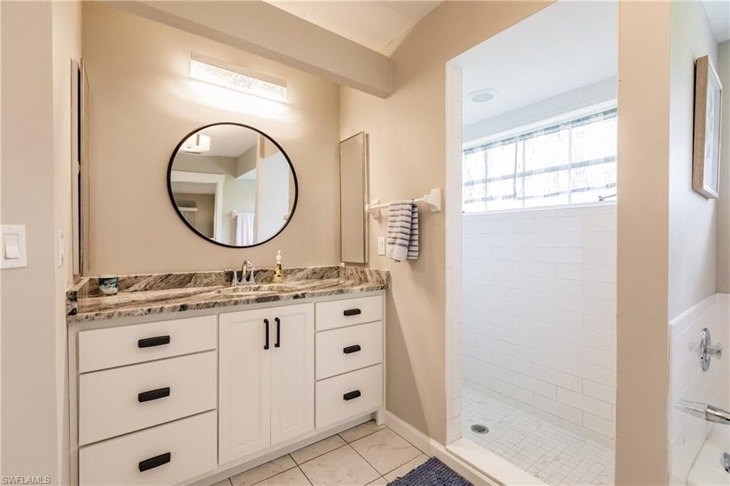 330 Bamboo DR, NORTH FORT MYERS FL 33917-18