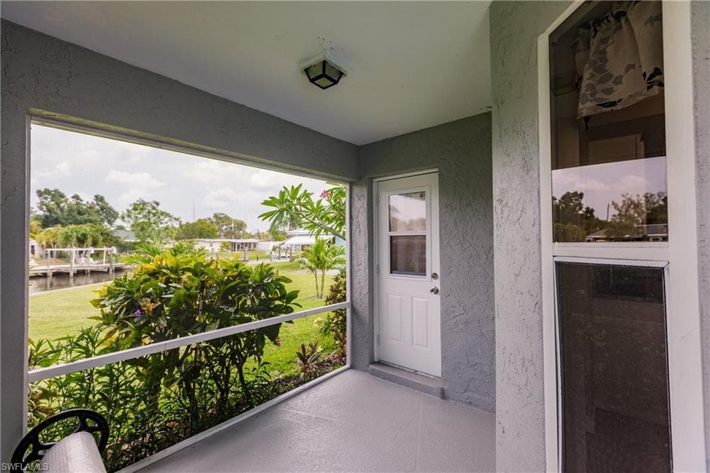 330 Bamboo DR, NORTH FORT MYERS FL 33917-28