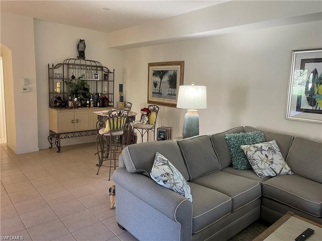 2288 Ashton Oaks LN # 103, NAPLES FL 34109-4
