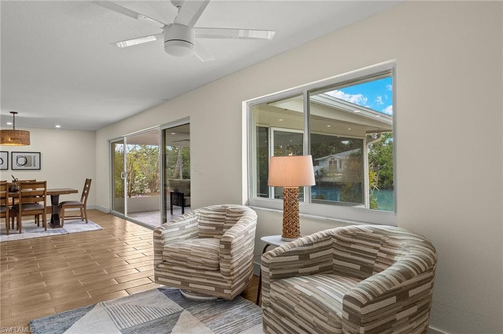 5869 Pine Tree DR, SANIBEL FL 33957-13