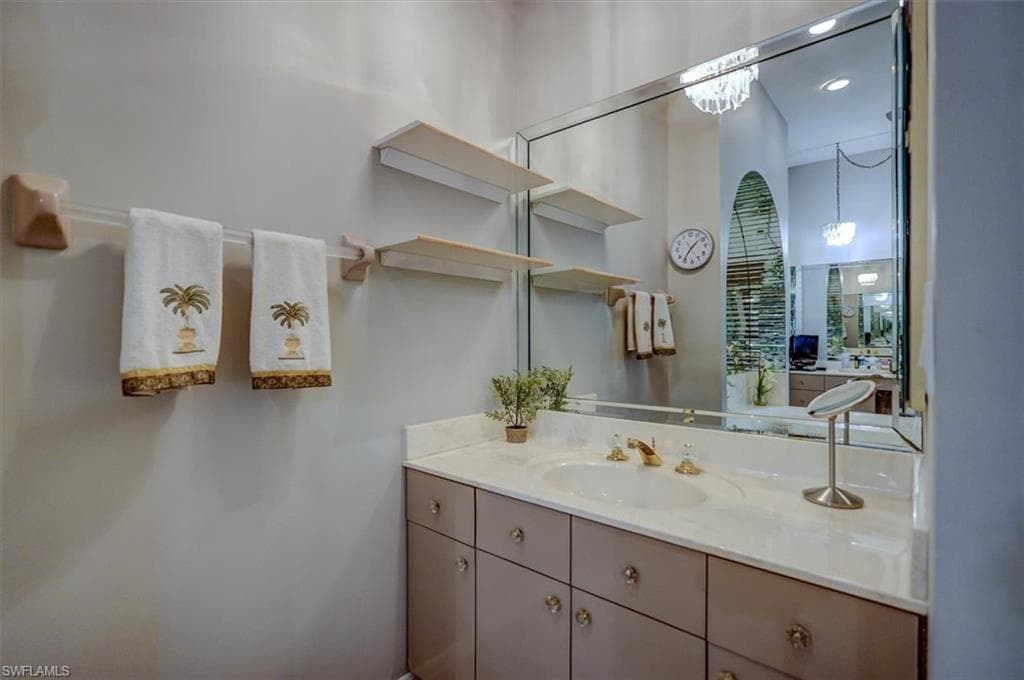 8746 Banyan Cove CIR, FORT MYERS FL 33919-12