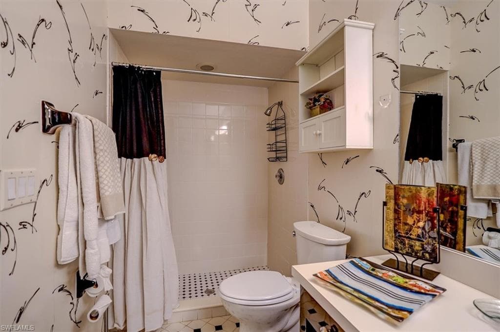 8746 Banyan Cove CIR, FORT MYERS FL 33919-35