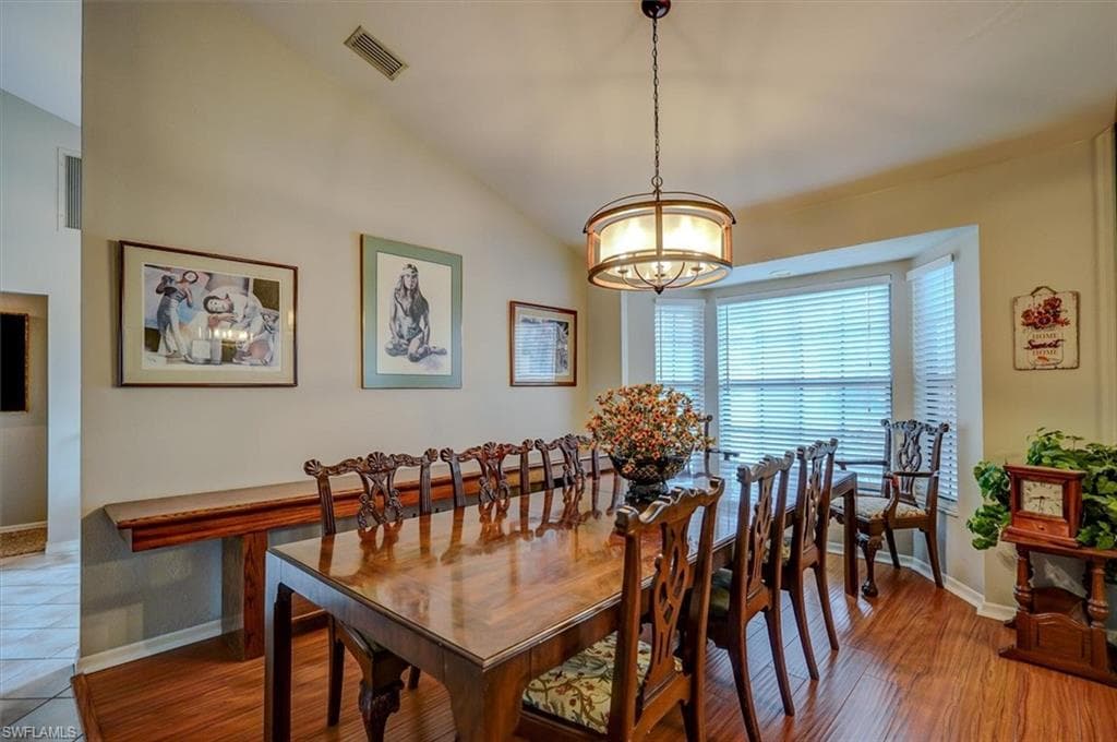 8746 Banyan Cove CIR, FORT MYERS FL 33919-8