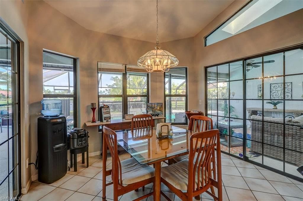 8746 Banyan Cove CIR, FORT MYERS FL 33919-23