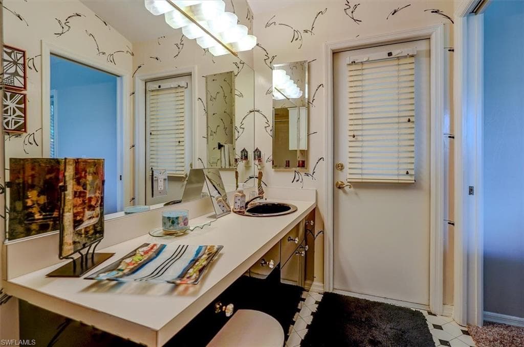 8746 Banyan Cove CIR, FORT MYERS FL 33919-36