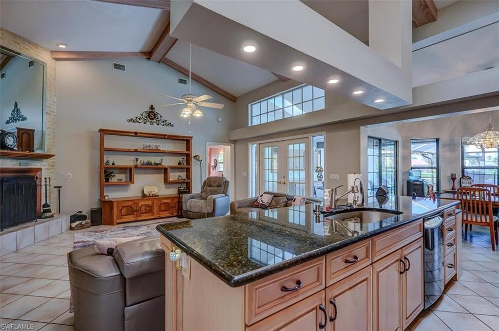 8746 Banyan Cove CIR, FORT MYERS FL 33919-18