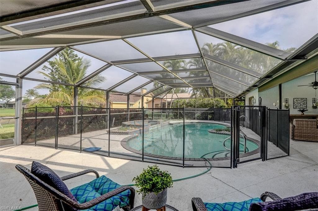 8746 Banyan Cove CIR, FORT MYERS FL 33919-38