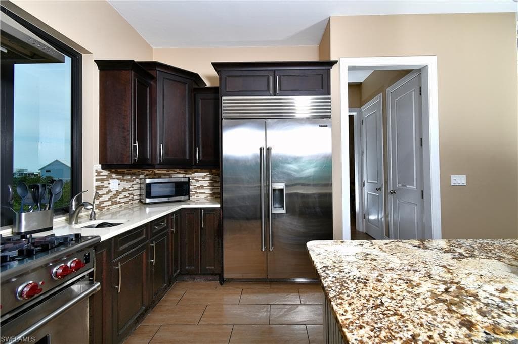 660 Gulf LN, CAPTIVA FL 33924-26