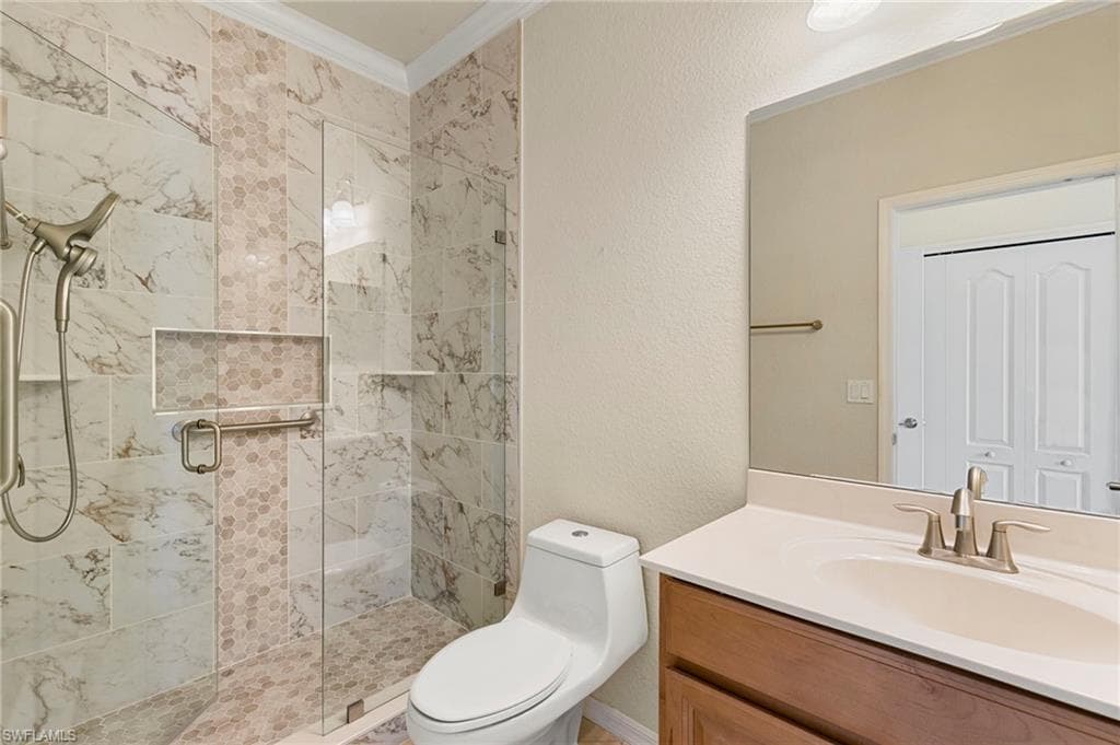 3915 Treasure Cove CIR, NAPLES FL 34114-26