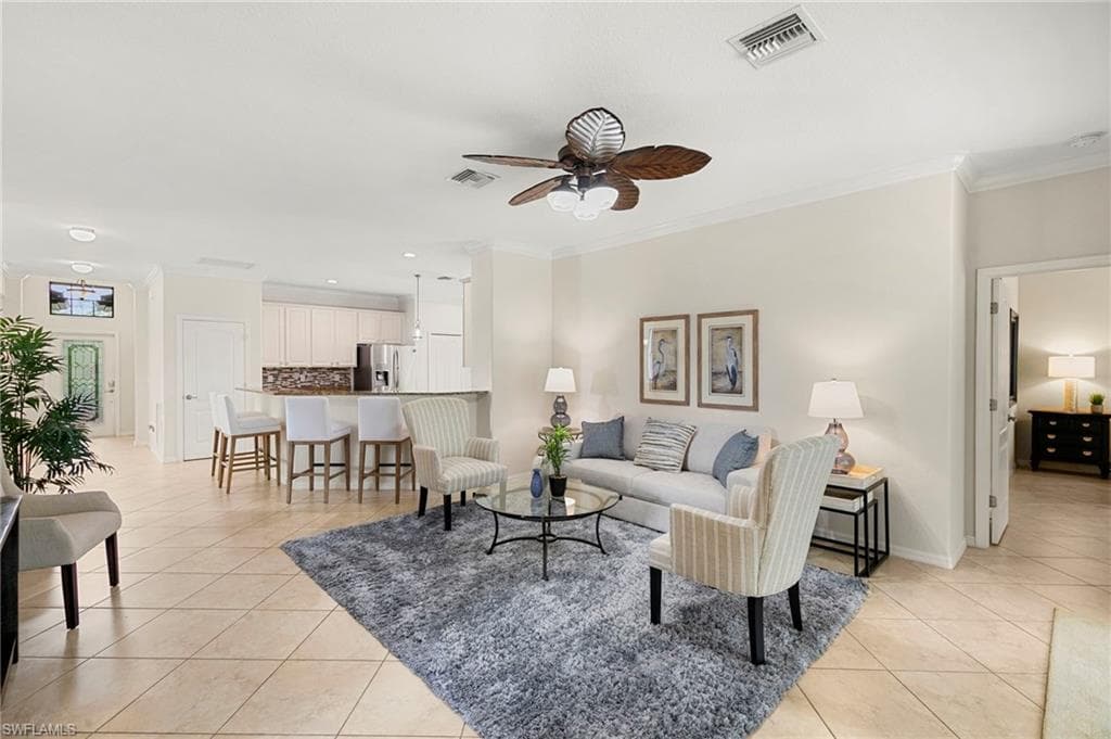 3915 Treasure Cove CIR, NAPLES FL 34114-16