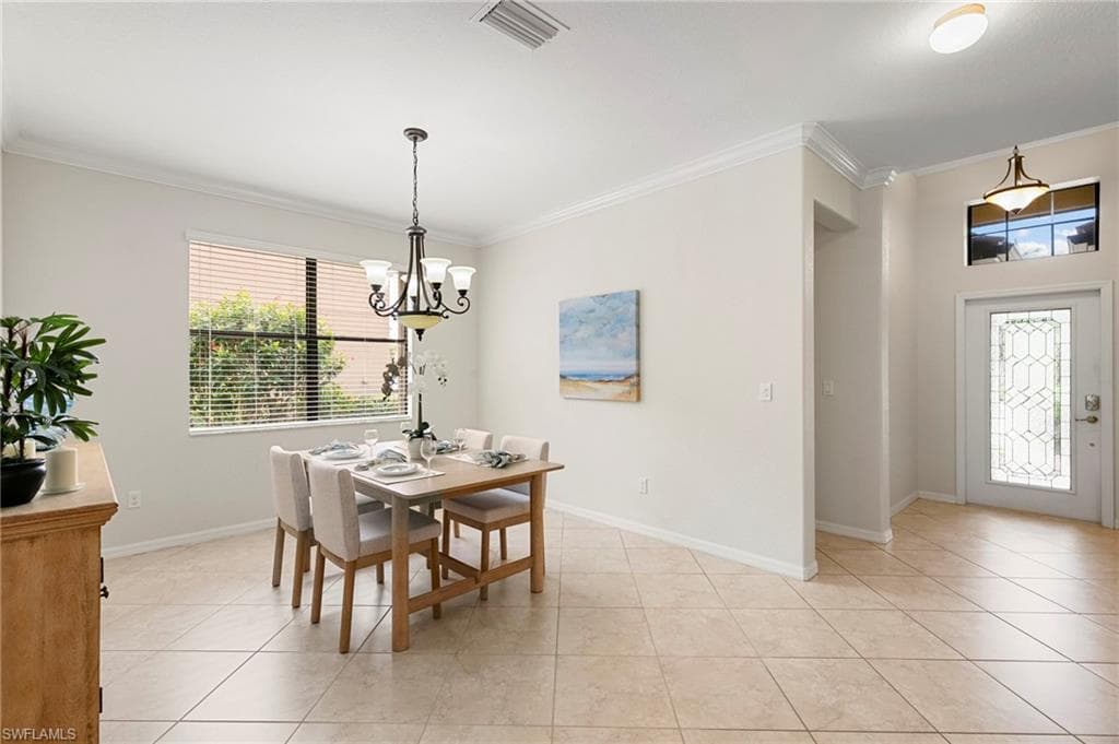 3915 Treasure Cove CIR, NAPLES FL 34114-4